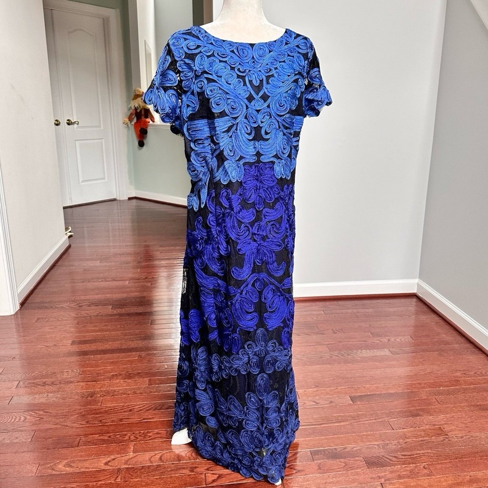 JS Collections Blue Black Ombré 3D Pattern Feminine Formal Gown Dress